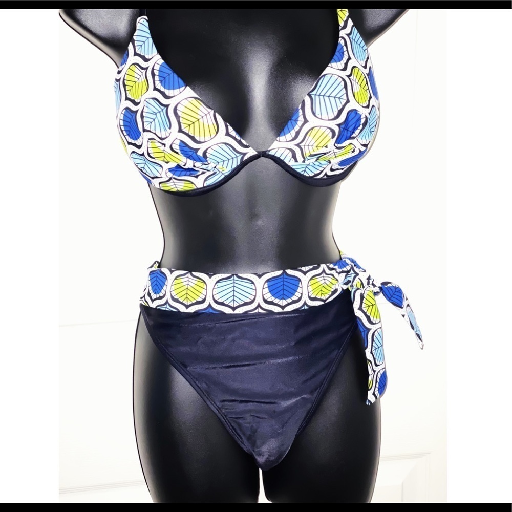 Tropical Escape 2piece bikini Sz 14,16 NWOT